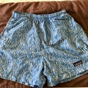 Patagonia Women's Blue and White Shorts; Sz S